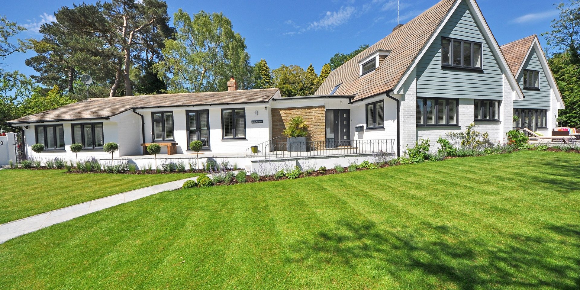 architecture-beautiful-home-building-280229 (1)